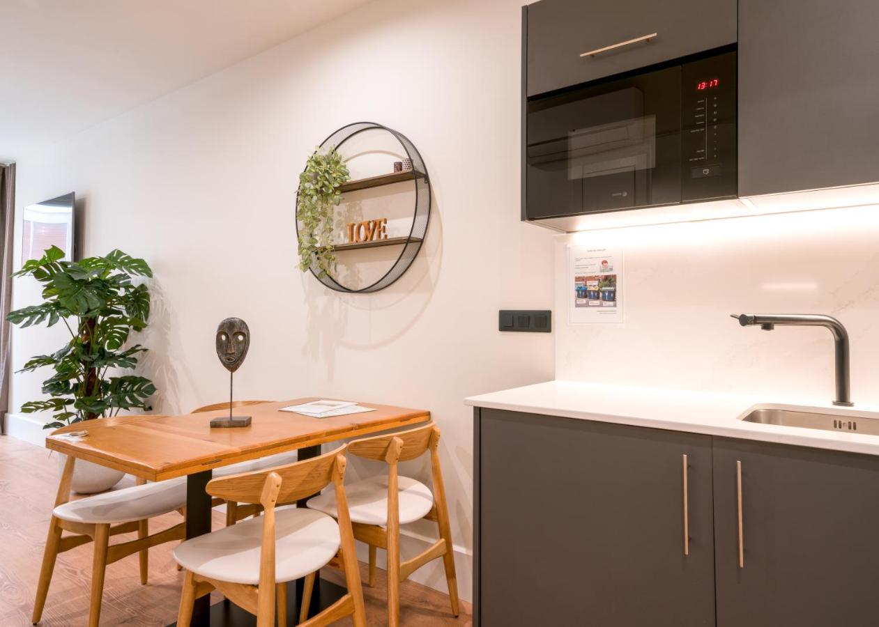 Bilbao Riverside By Staynn Apartments Luaran gambar